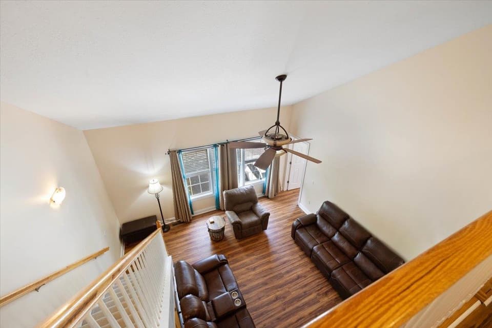 175 Kitty Lane, photo 15 of 34