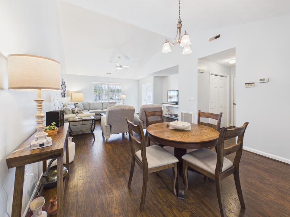 232 Wheatland Court NE, photo 15 of 38