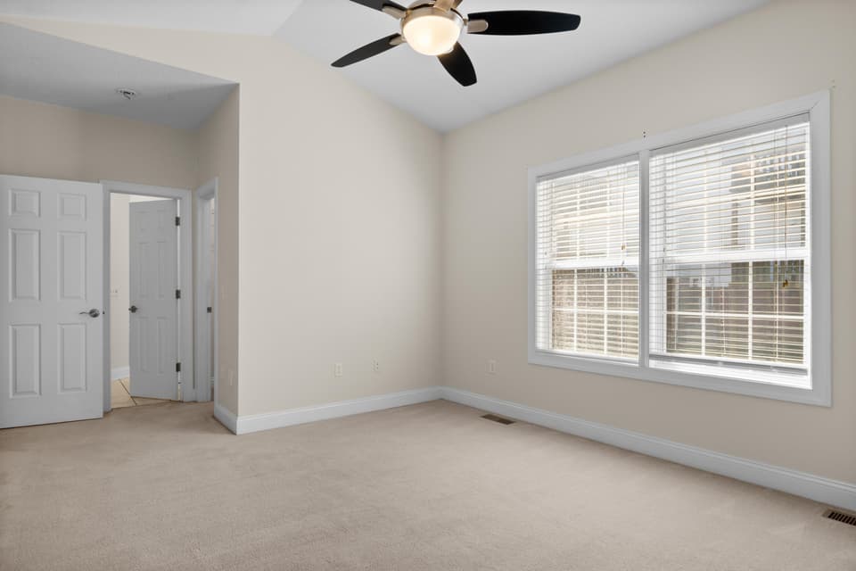 510 Oak Tree Boulevard NW, photo 21 of 33