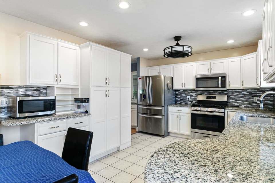625 Tall Oak Boulevard, photo 15 of 40
