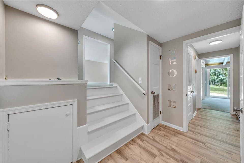 345 Turpin Walk SE, photo 11 of 37