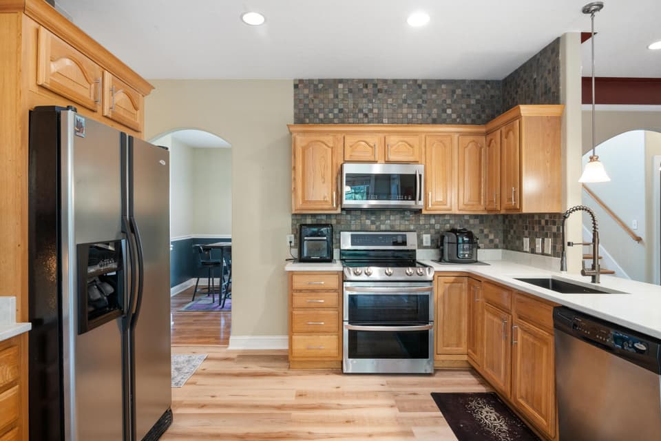 260 Alder Lane, photo 11 of 40