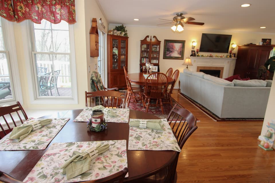 2760 Madison Avenue SE, photo 18 of 40