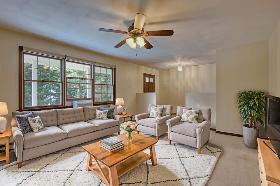 850 Church Street, photo 12 of 40