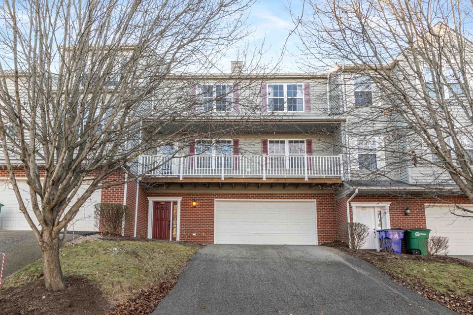 560 Oak Tree Boulevard, Christiansburg, VA