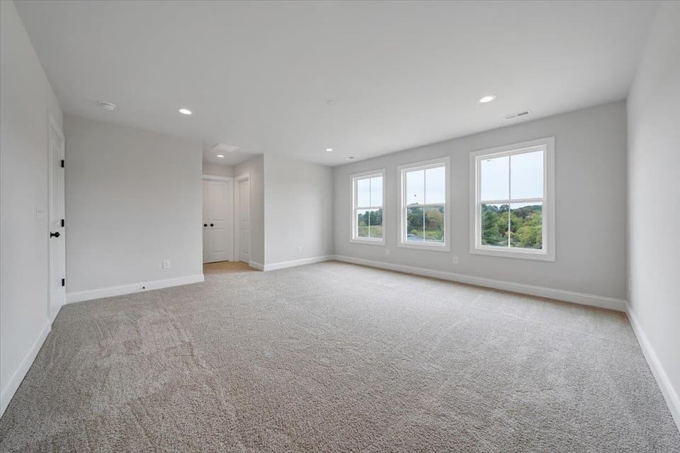 974 Round Meadow Drive, photo 32 of 40