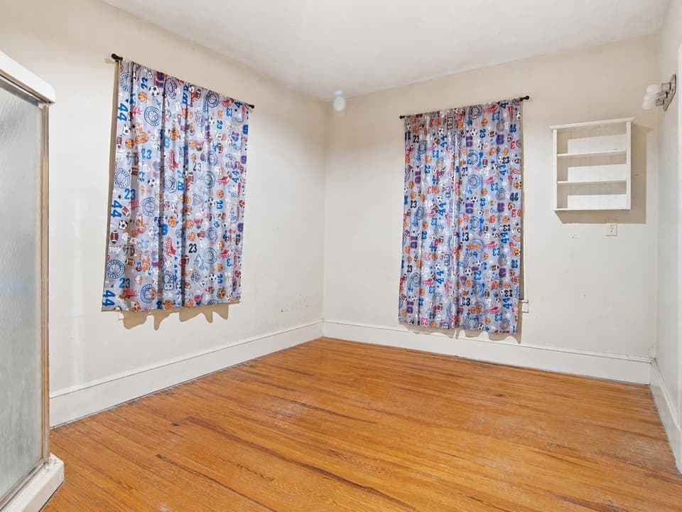 106 Roanoke Street, photo 16 of 24
