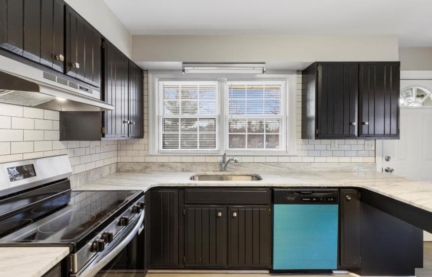 215 Overhill Road, photo 18 of 40