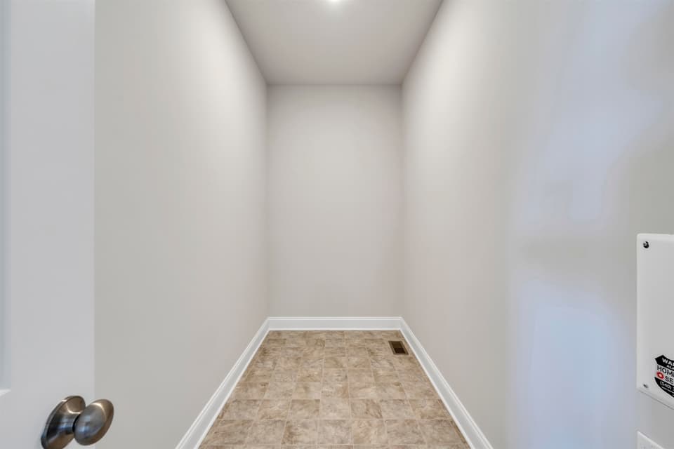 984 Round Meadow Drive, photo 19 of 39