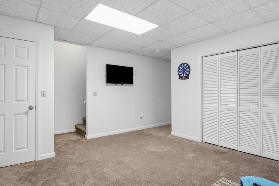 1662 York Drive, photo 36 of 40