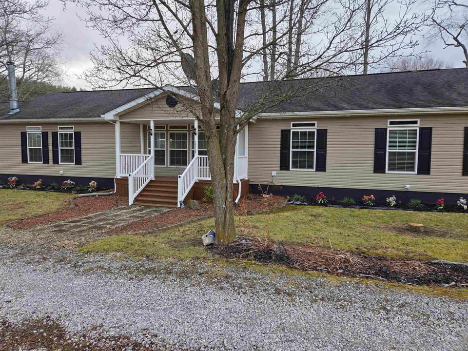 3310 Riner Road, photo 2 of 40