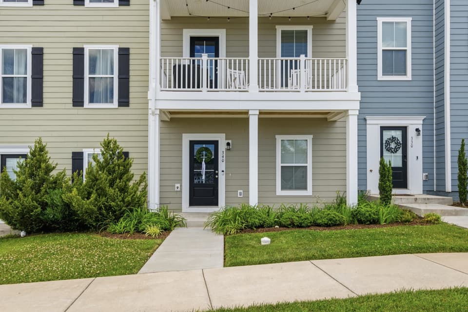 340 Hamilton Avenue NW, photo 6 of 40