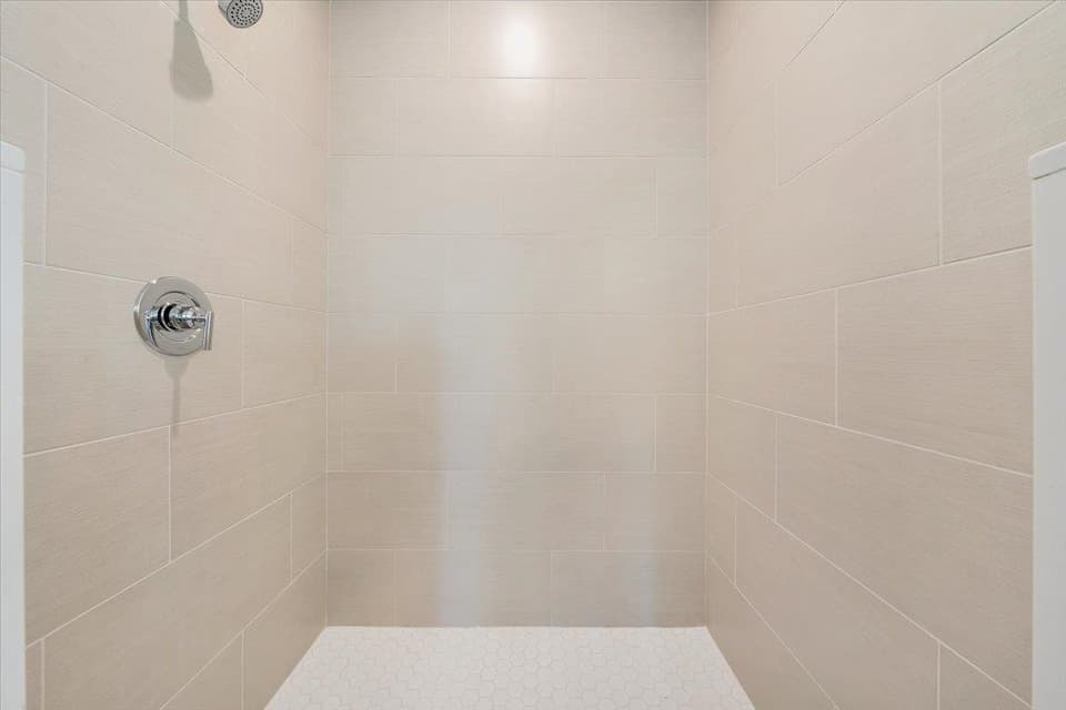 1017 Round Meadow Drive, photo 29 of 40