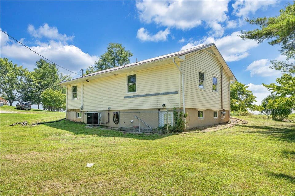 777 Switchback Rd, photo 23 of 27