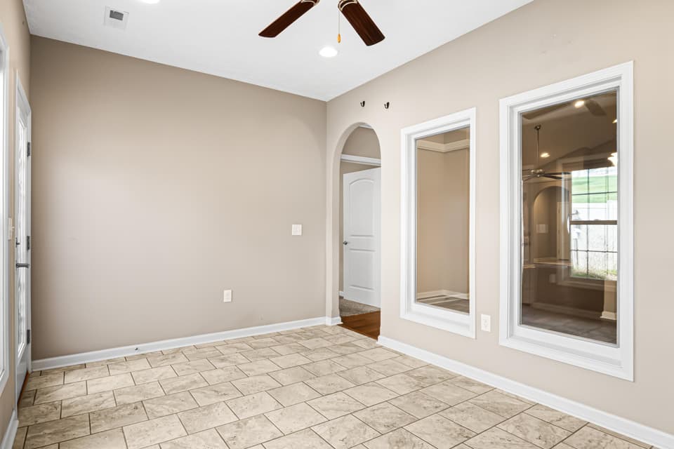 130 Gavins Court, photo 30 of 39