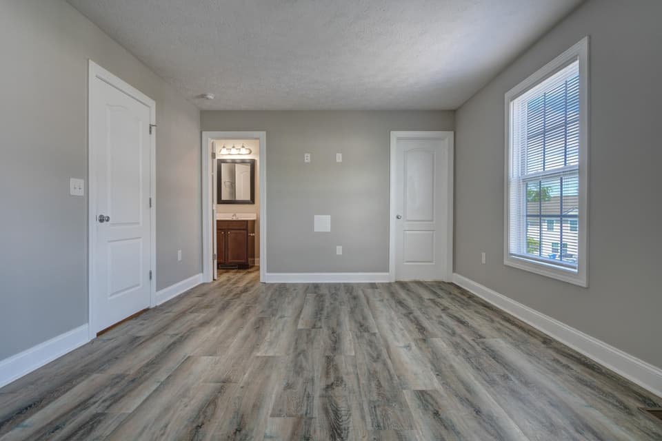 525 Twisted Oak Drive NW, photo 18 of 26