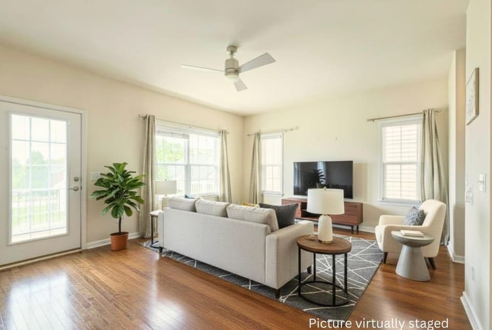 220 Phoenix Boulevard NW, photo 10 of 25