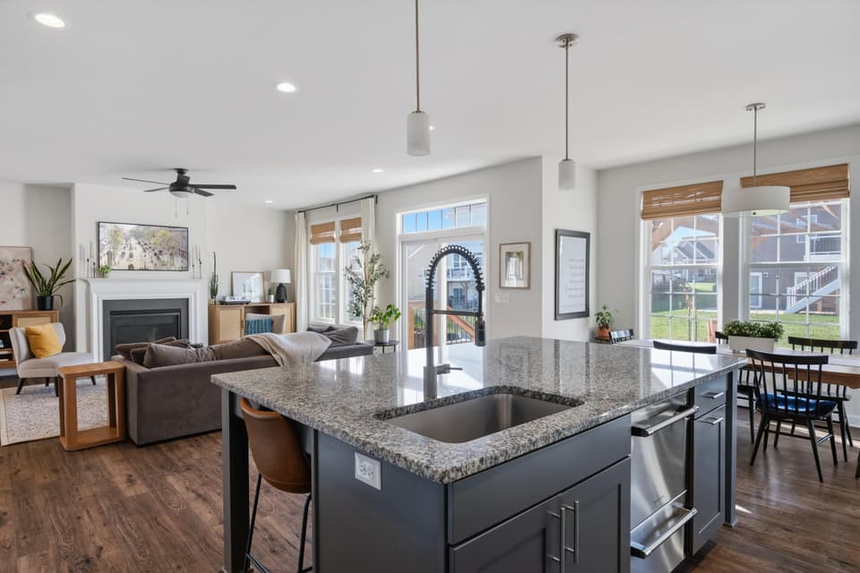 845 Jefferson Circle, photo 23 of 40