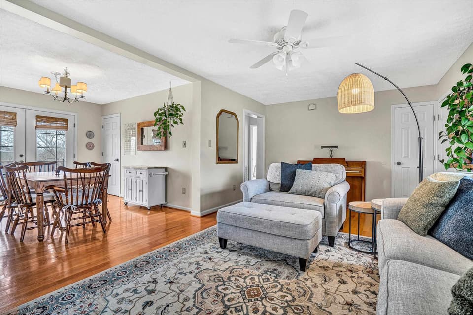 185 Howery Street, photo 10 of 40