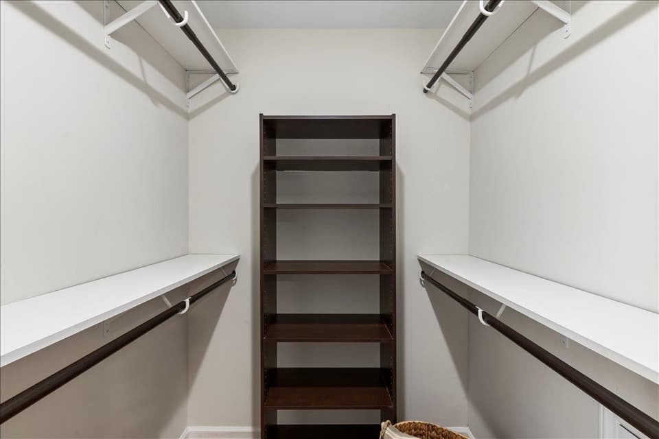 490 Sunnyside Lane NE, photo 25 of 39