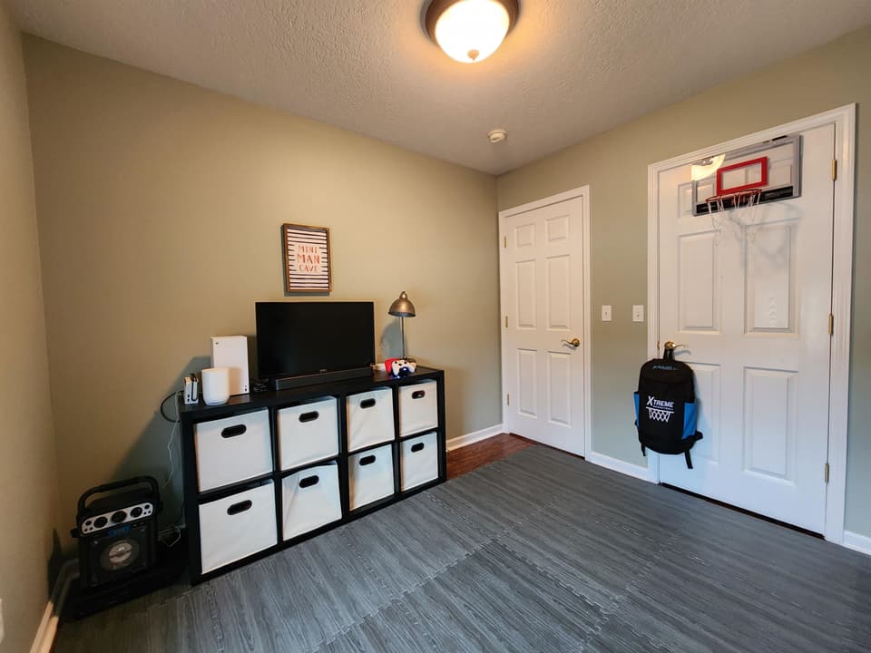 40 Overlook Drive, photo 17 of 19