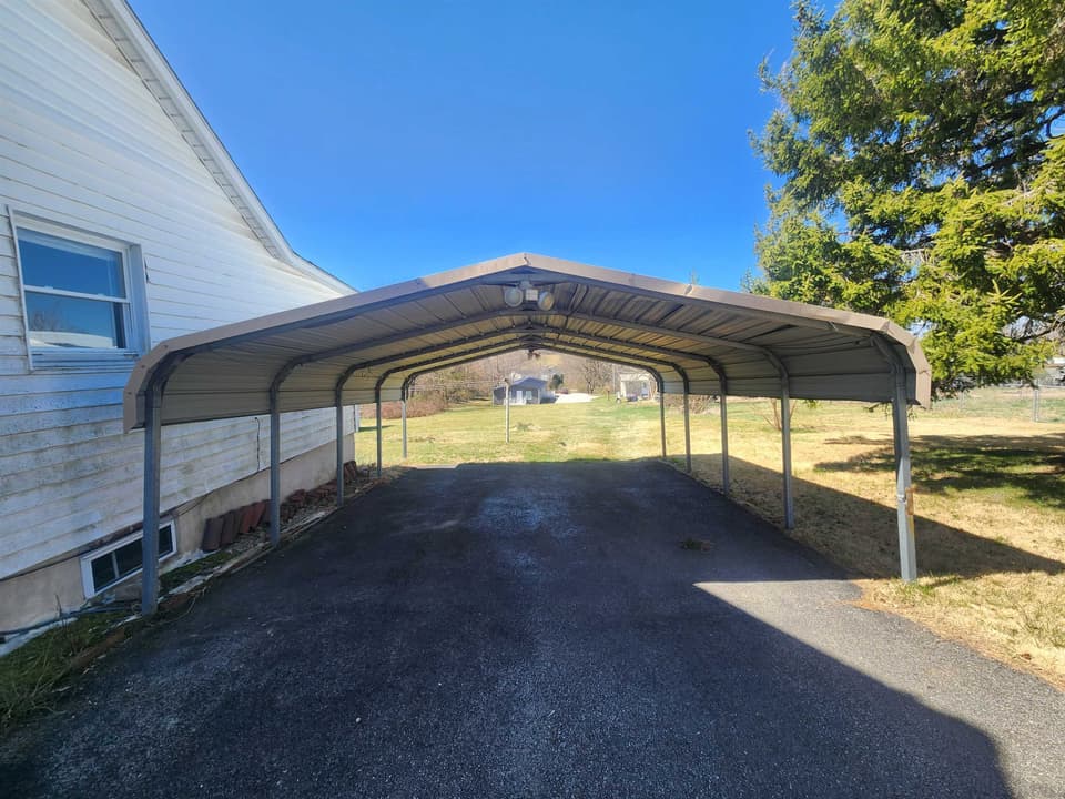 365 Clearview Drive, photo 10 of 40