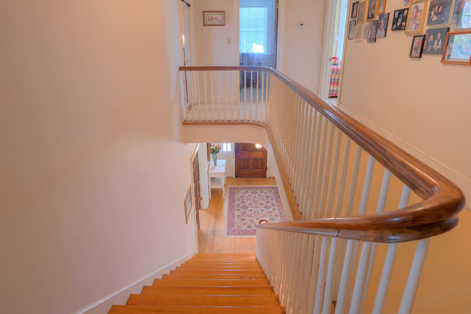 110 E Main Street, photo 32 of 37