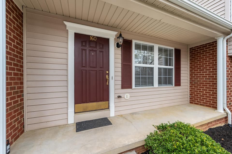 160 Willow Oak Drive NW, photo 7 of 40