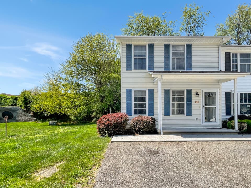 712 Park St, photo 2 of 27