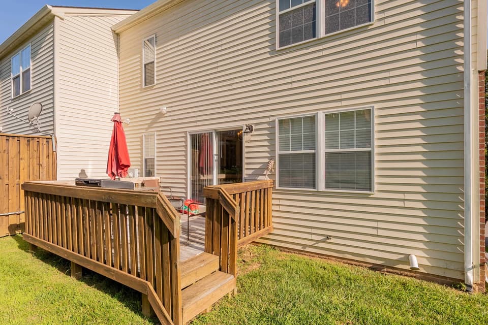 780 Oaktree Boulevard, photo 6 of 40