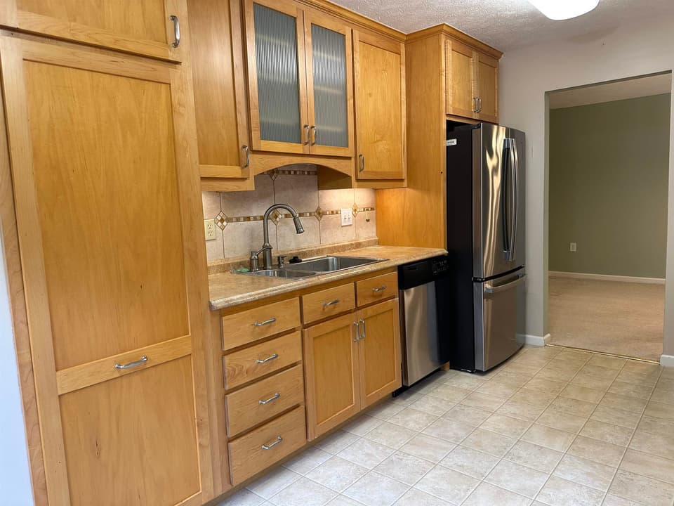 228 Wheatland Court, photo 16 of 37
