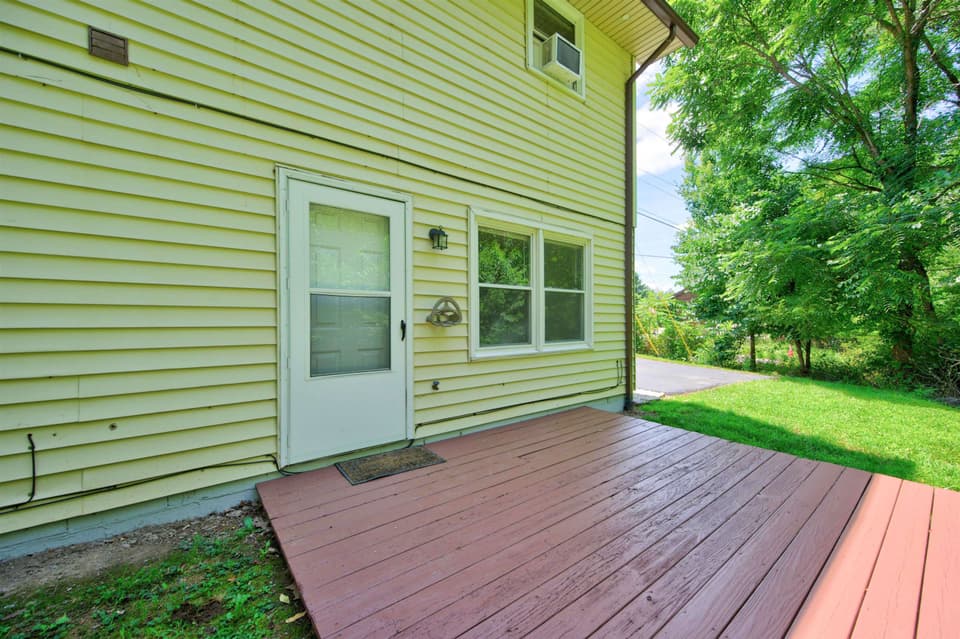1548 Gallimore Street, photo 9 of 40