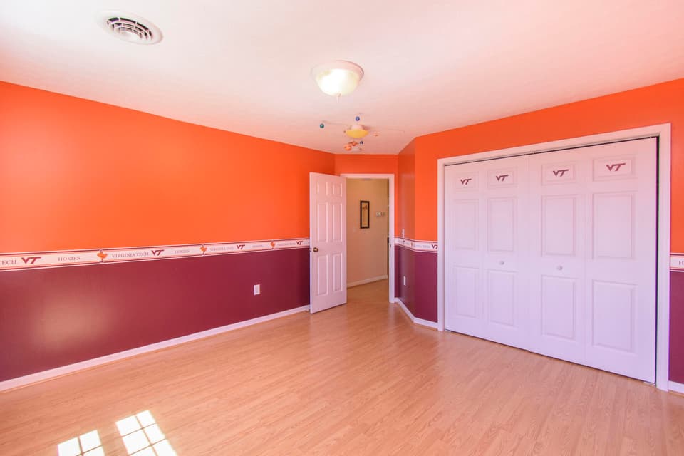1130 Cassatt Ln, photo 33 of 39