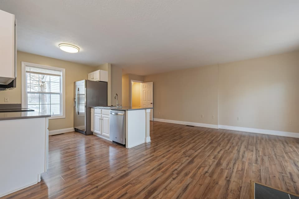 320 Bronze Leaf Drive, photo 15 of 40