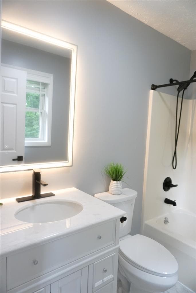 455 Stone Street, photo 20 of 36