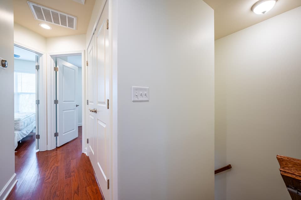265 Phoenix Boulevard, photo 27 of 40