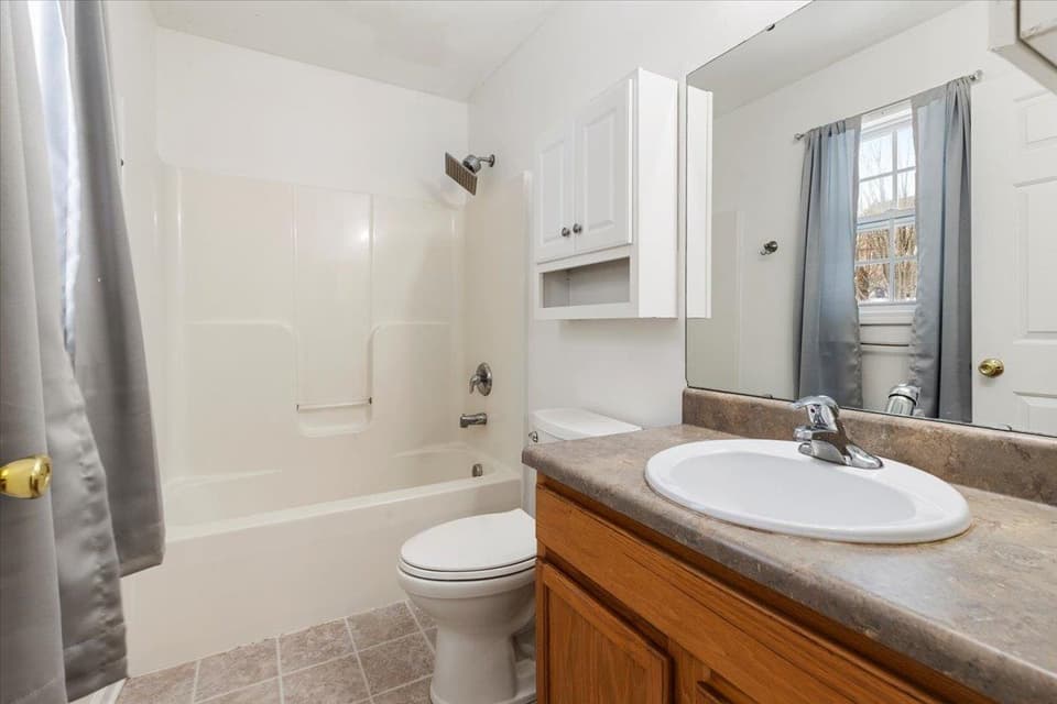 110 Sage Lane, photo 24 of 40