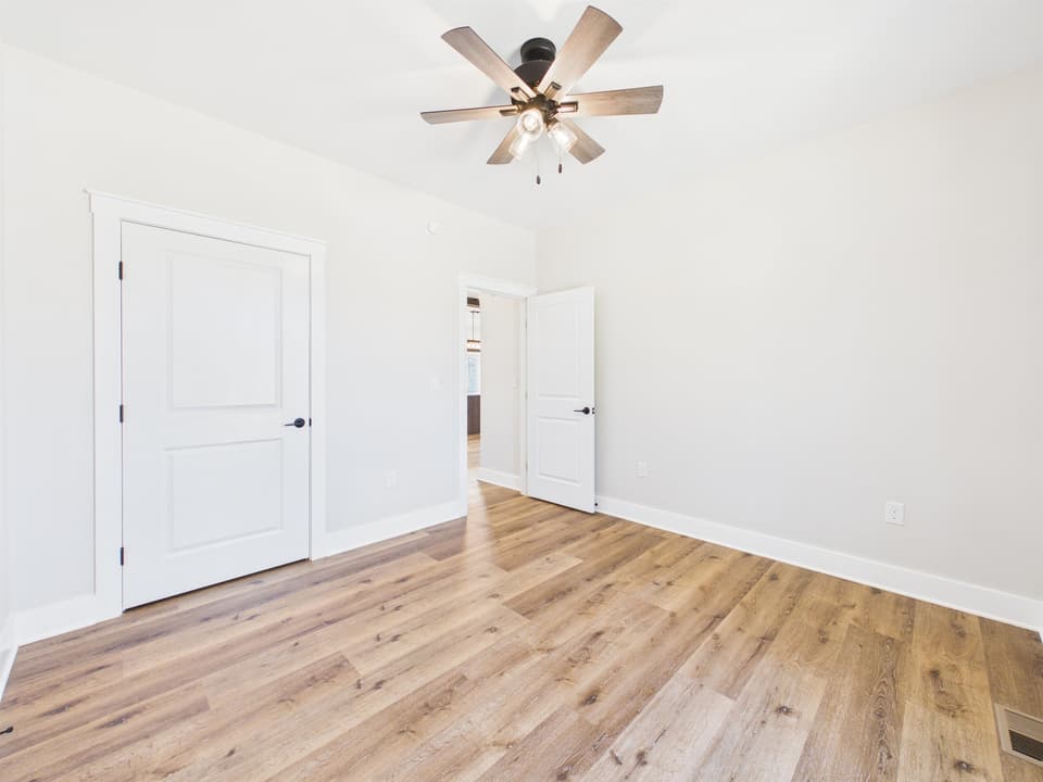 245 Howery Street SE, photo 19 of 40