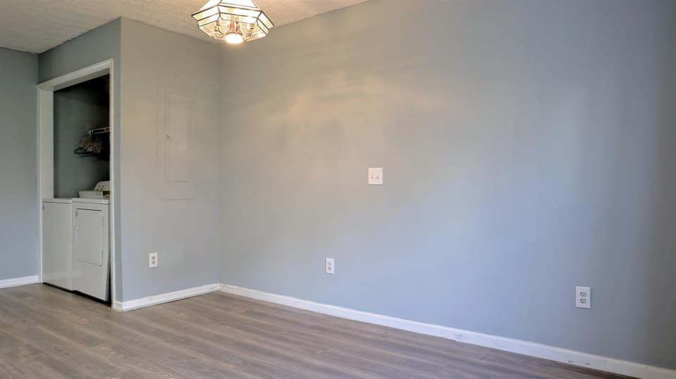 140 Hunters Ridge, photo 11 of 30