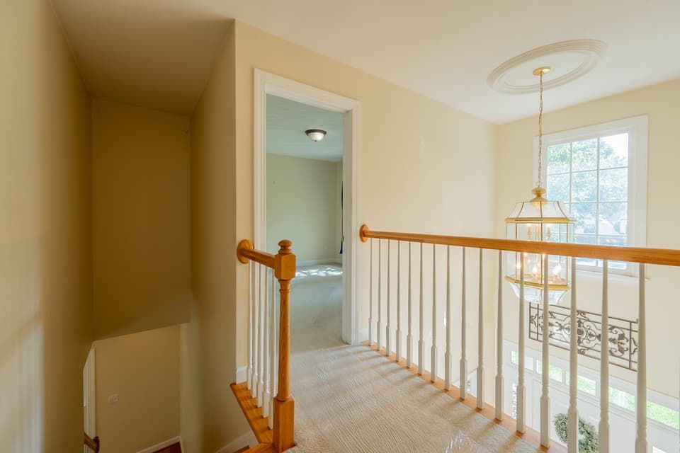 2075 Lubna Drive, photo 35 of 40