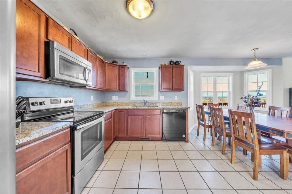 400 Chelsea Loop, photo 10 of 38