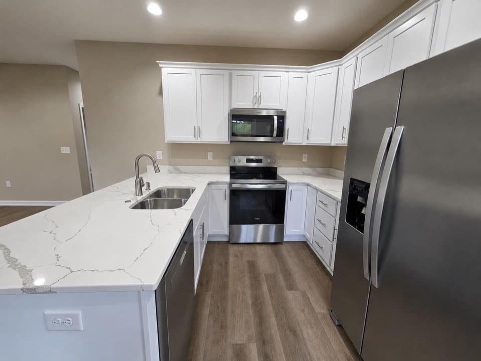 1155 Plum Street, photo 17 of 34
