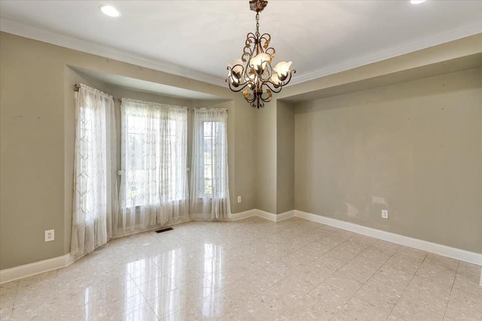 2251 Lake Vista Drive, photo 39 of 40