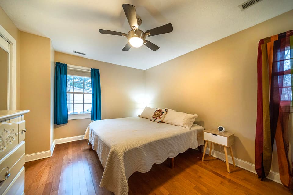345 Mulberry Dr SW, photo 17 of 39
