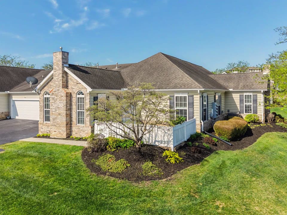 24 Patriot Way Unit 23, photo 4 of 40