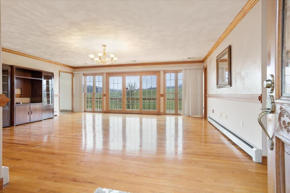 1940 Wetherburn Road, photo 10 of 40