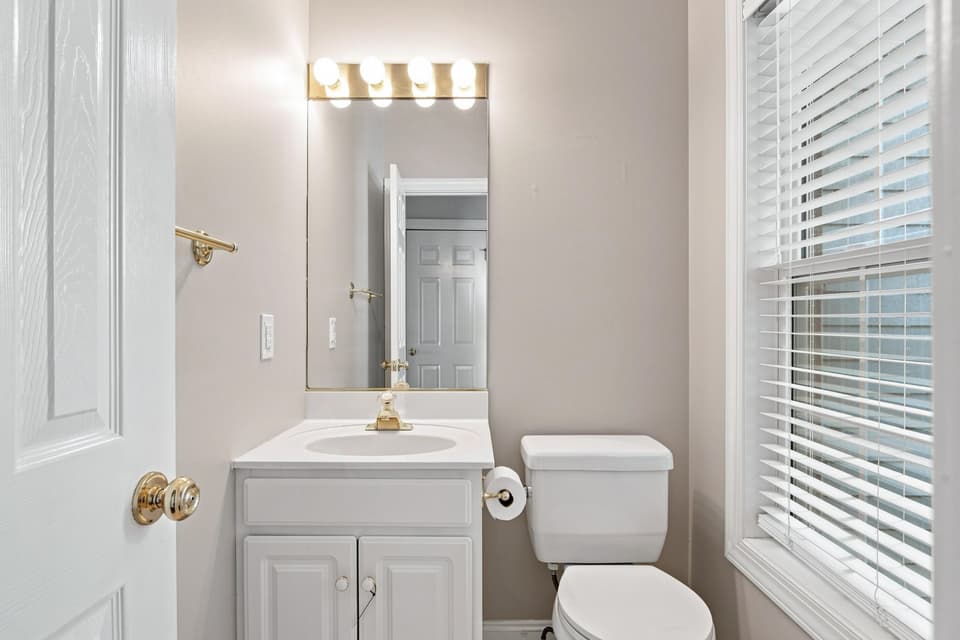 260 Gold Leaf Drive NW, photo 10 of 27