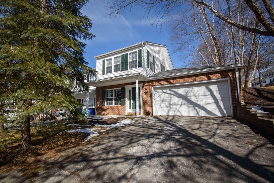 205 Bronze Leaf Drive, photo 3 of 36