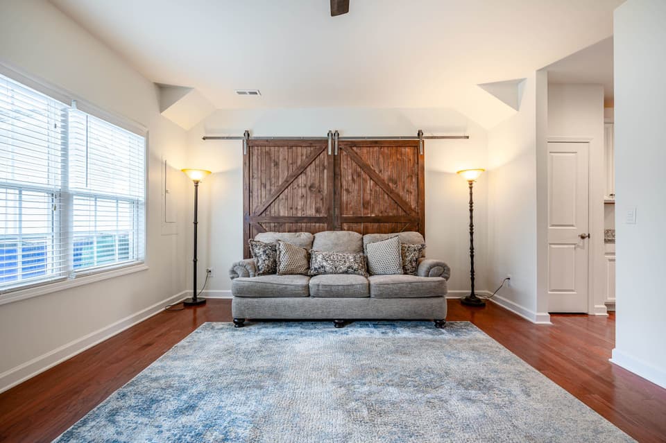 265 Phoenix Boulevard, photo 22 of 40
