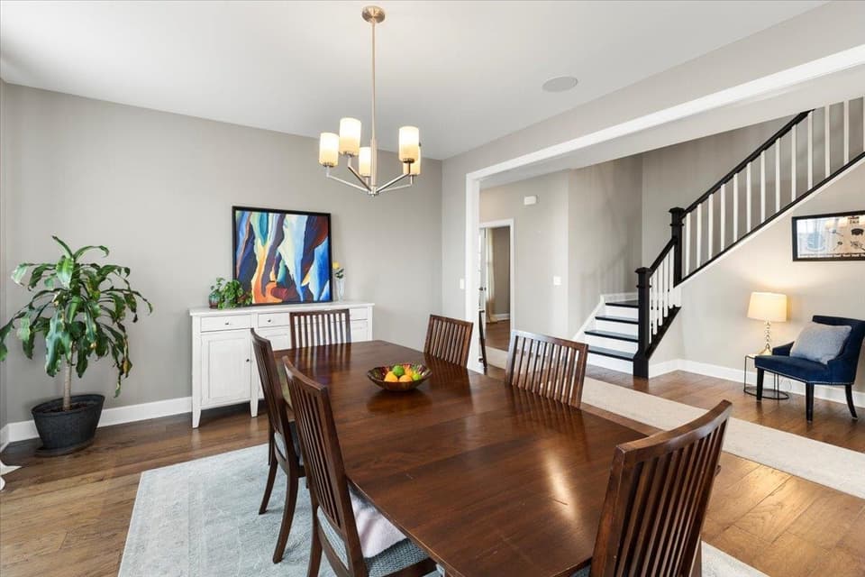 705 Jefferson Circle, photo 27 of 40